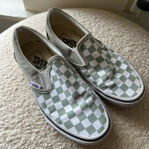 Vans Classic Checkered slip on shoe